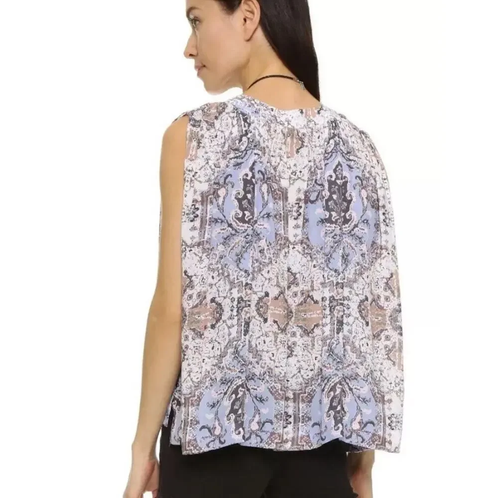Free People Darcy Super V‎ Print Tank Top Cami Shell Career Blouse Shirt Size XS